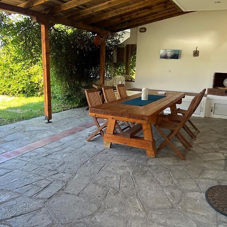 Beach House Seafront Villa Latoura Ормос Пангиас Екстериор снимка