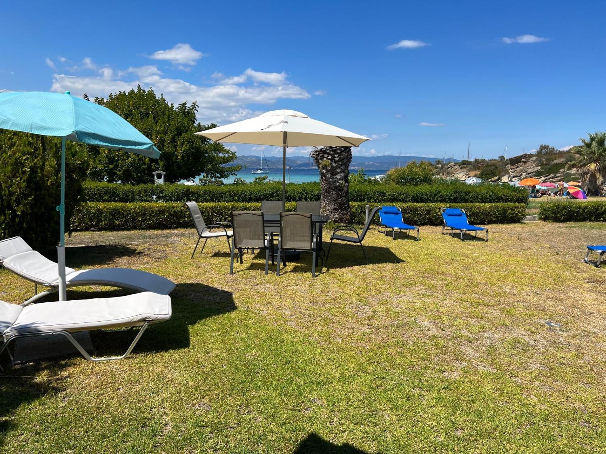Beach House Seafront Villa Latoura Ормос Пангиас Екстериор снимка